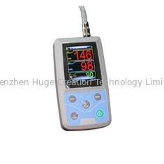 中国 歩行NIBPの測定機能血圧のモニター24時間の サプライヤー