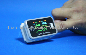中国 幼児のための無線  指の脈拍の酸化濃度計センサー サプライヤー