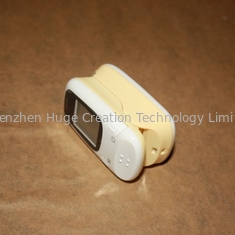 中国 幼児 2 AAA 電池ドライブのための携帯用指先の脈拍の酸化濃度計センサー サプライヤー