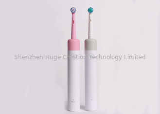 中国 Compaible口頭Bの電動歯ブラシの防水再充電可能な電気oscilating歯ブラシ サプライヤー
