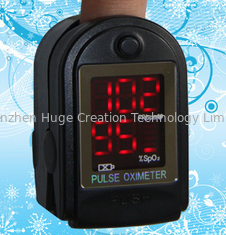 中国 子供のために手持ち型酸化濃度計の酸素の飽和指先の脈拍の酸化濃度計 サプライヤー