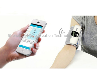 中国 APPのスマートな電話操作のBluetoothの歩行の腕の血圧のモニター サプライヤー
