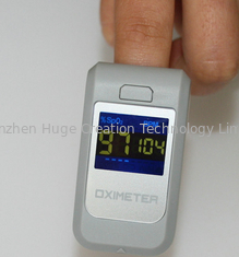 中国 Spo2 および Pr のための携帯用指先の脈拍の酸化濃度計の目に見える/可聴アラーム サプライヤー